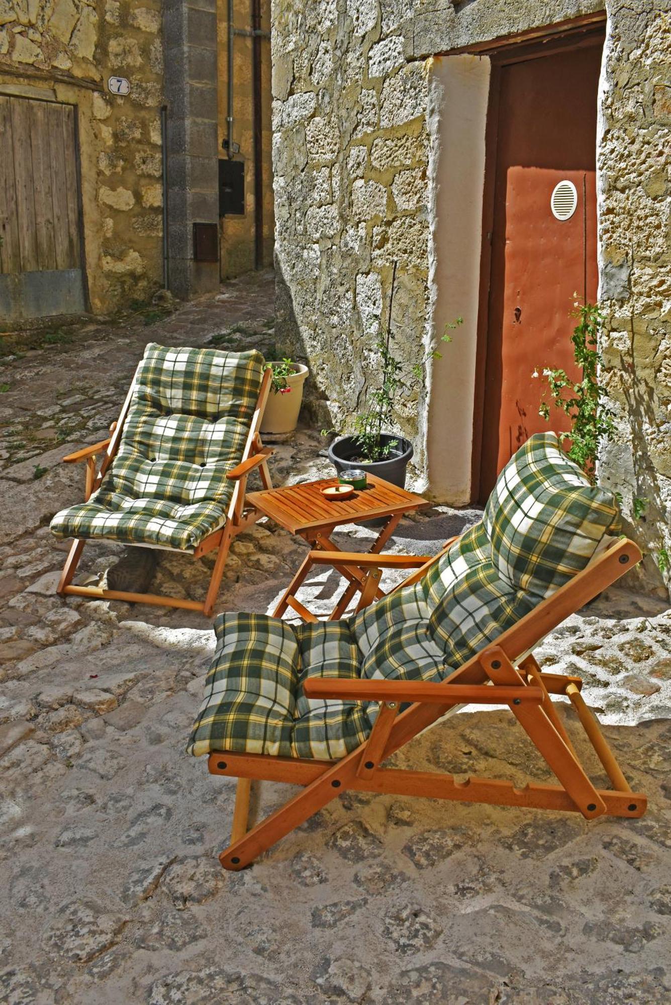 Casa Vacanze La Dimora Di Santa Barbara Petralia Soprana Exteriör bild